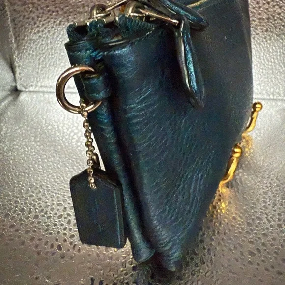 EUC Beautiful Coach Blueish Leather Wristlet - Picture 2 of 7